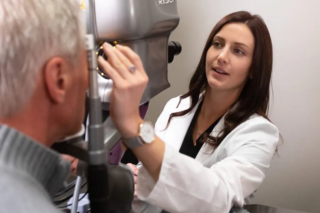 Light Adjustable Lens recovery and adjustments